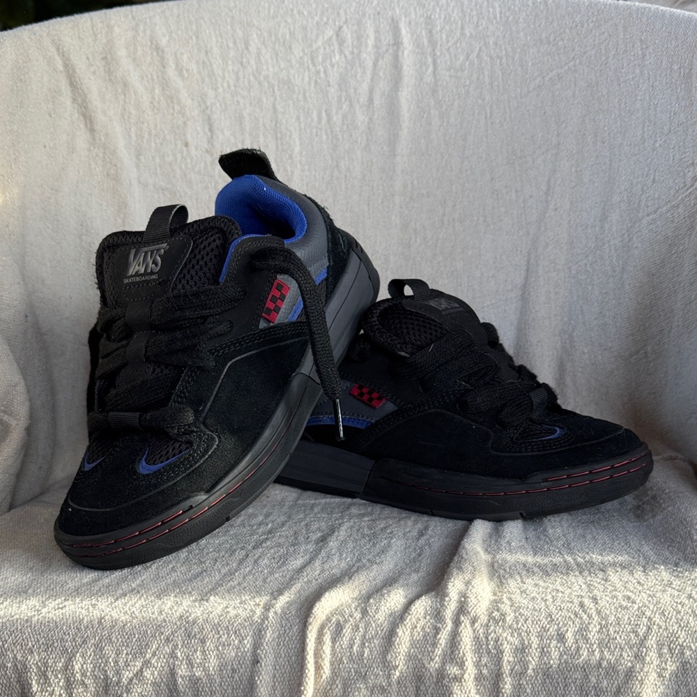 Van’s Skate Mixxa Shoe Like New Sz 5.5 men’s